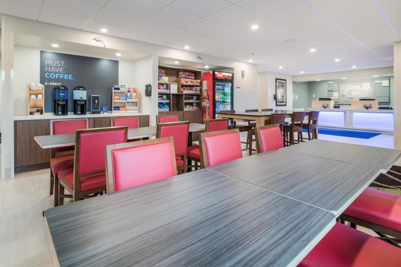 Holiday Inn Express - Plymouth By Ihg Zewnętrze zdjęcie