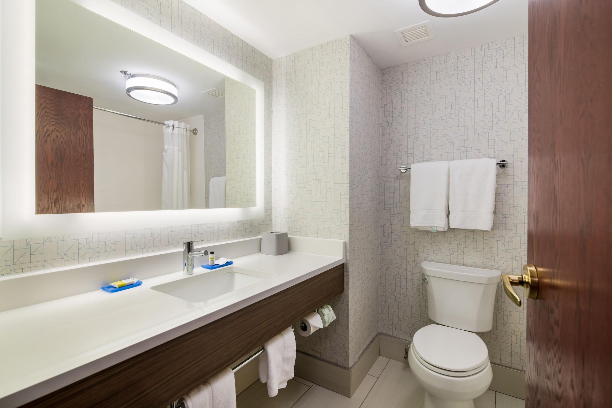 Holiday Inn Express - Plymouth By Ihg Zewnętrze zdjęcie